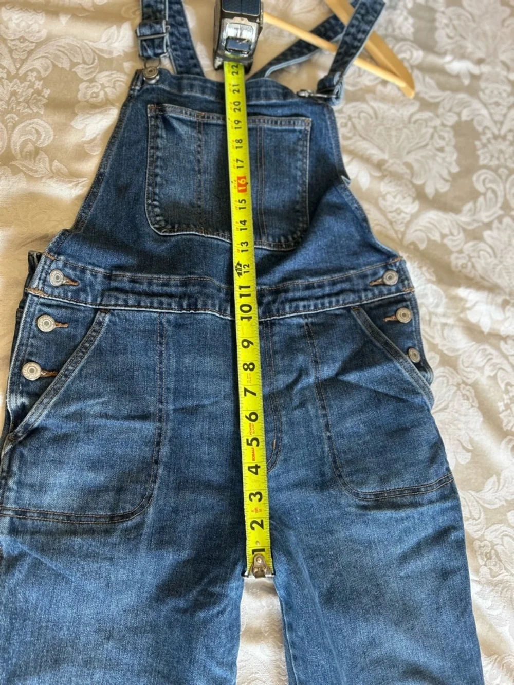 Old Navy Dark Blue Denim Women’s Overalls - Picture 6 of 9
